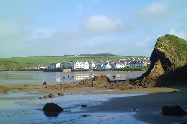 Summerleaze beach