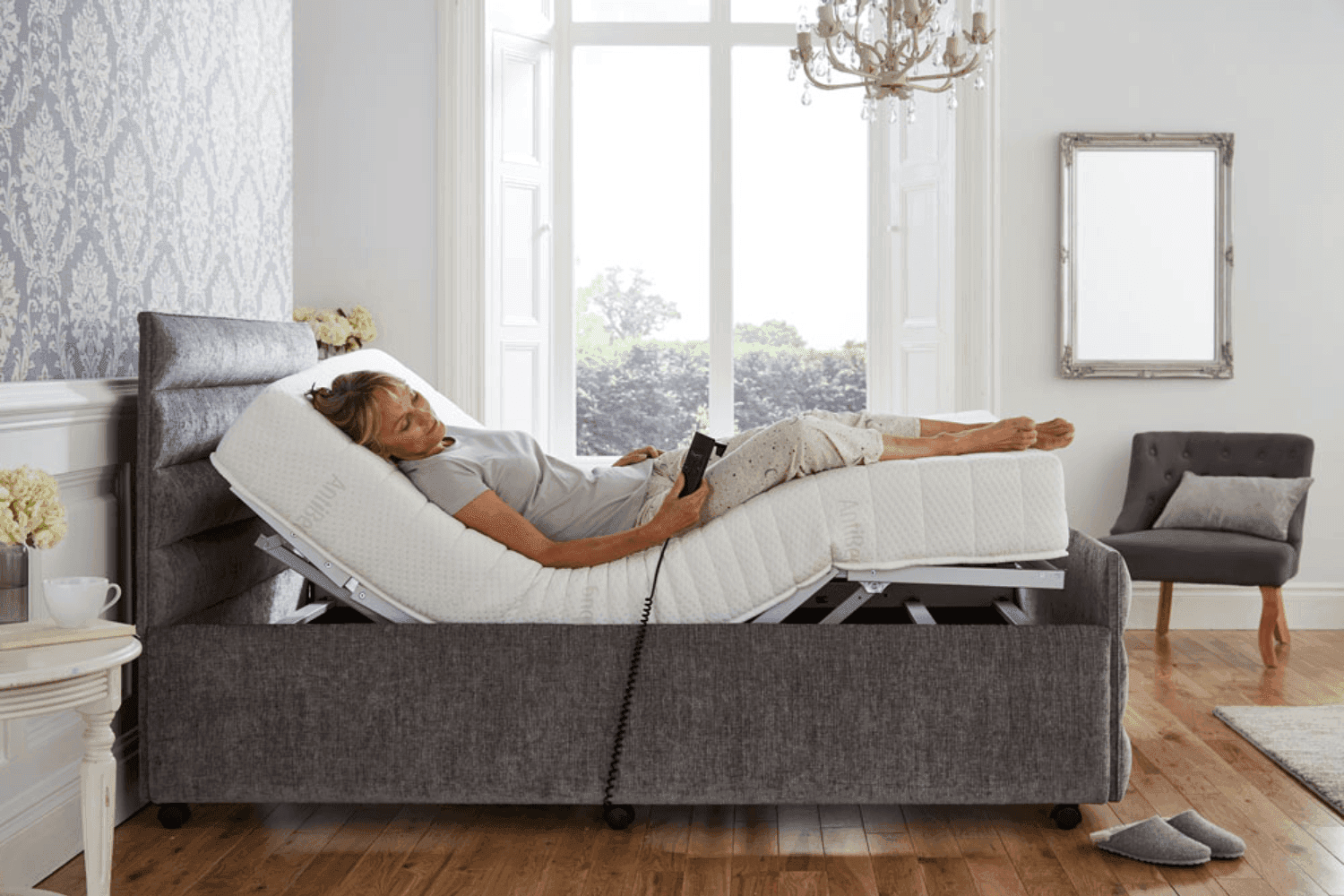 Adjustable bed