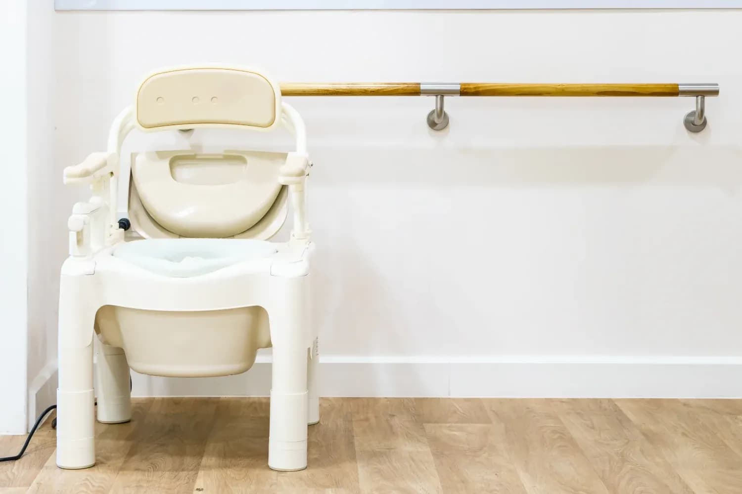 What is a Commode? | Oak Tree Mobility